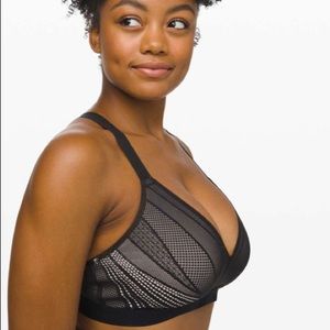 Lululemon Awake To Lace Bra 34D